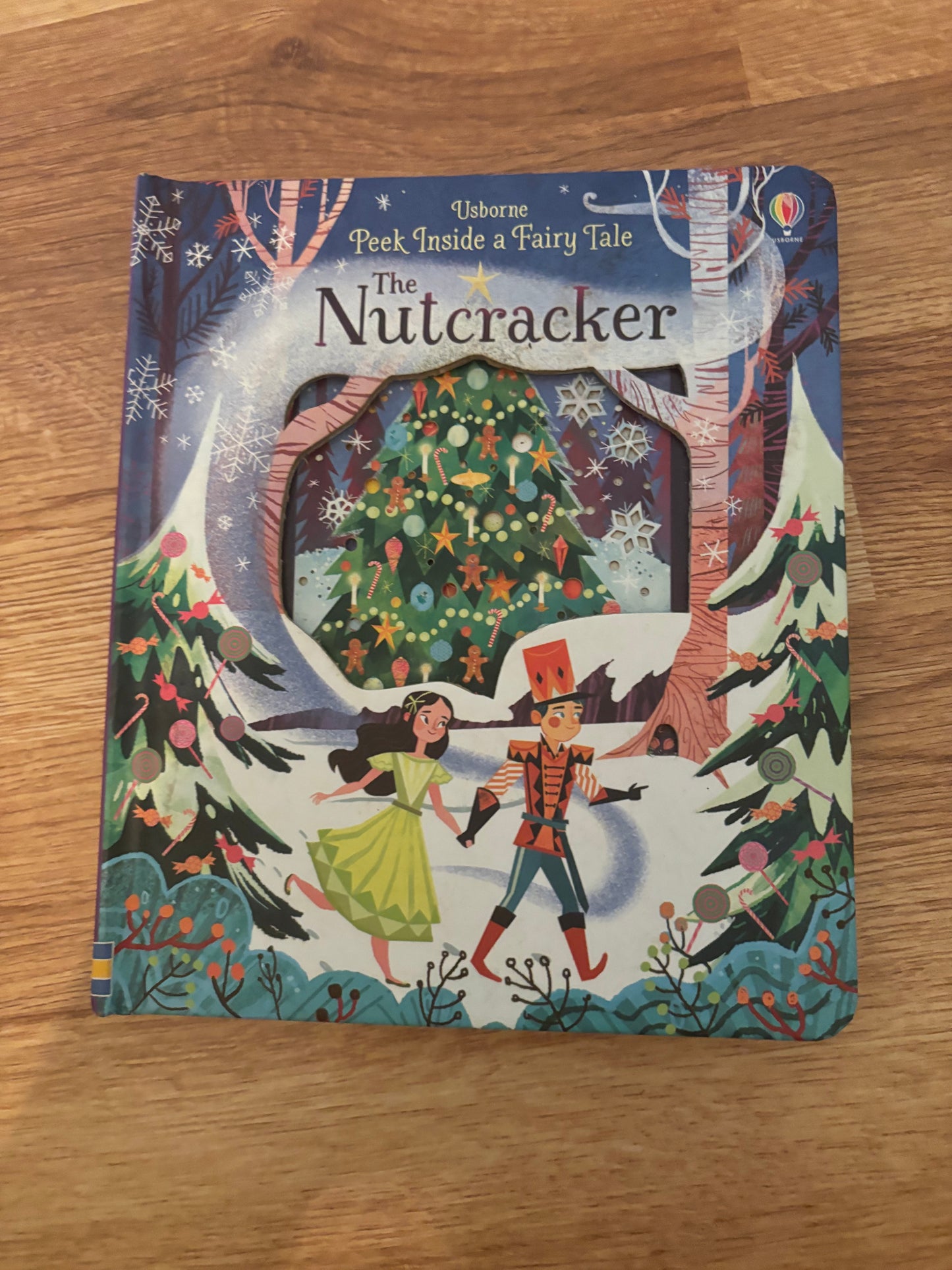 Usborne Peek inside a fairytale - Nutcracker